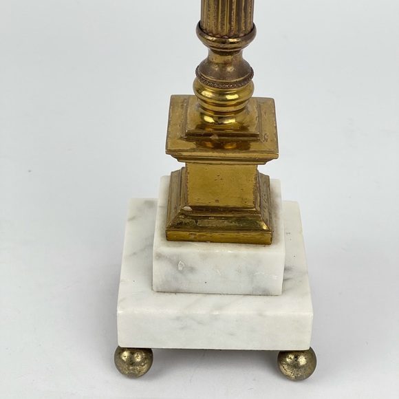 Antique Brass Candlestick holder - Picture 2 of 8